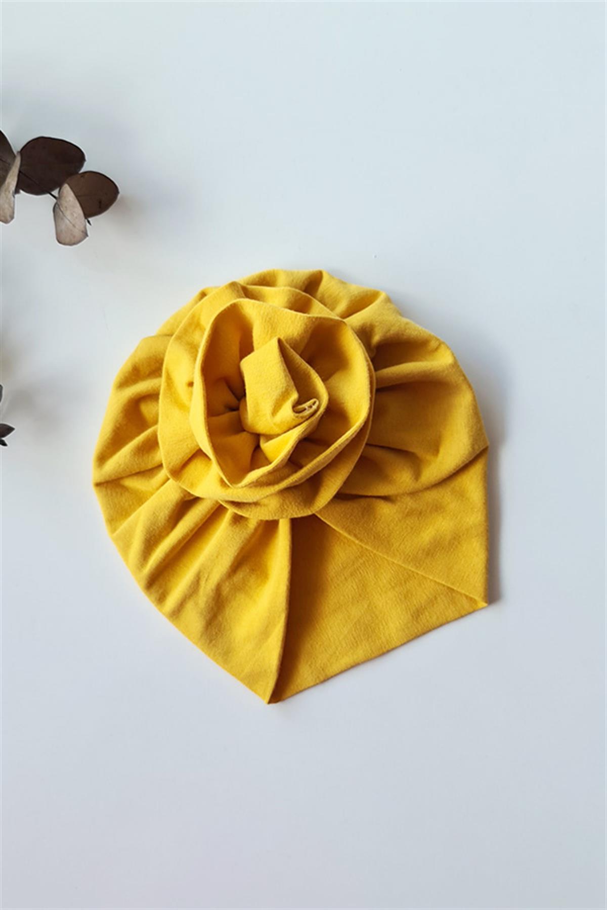 Hardal Renkli Bebek Çiçek Bone