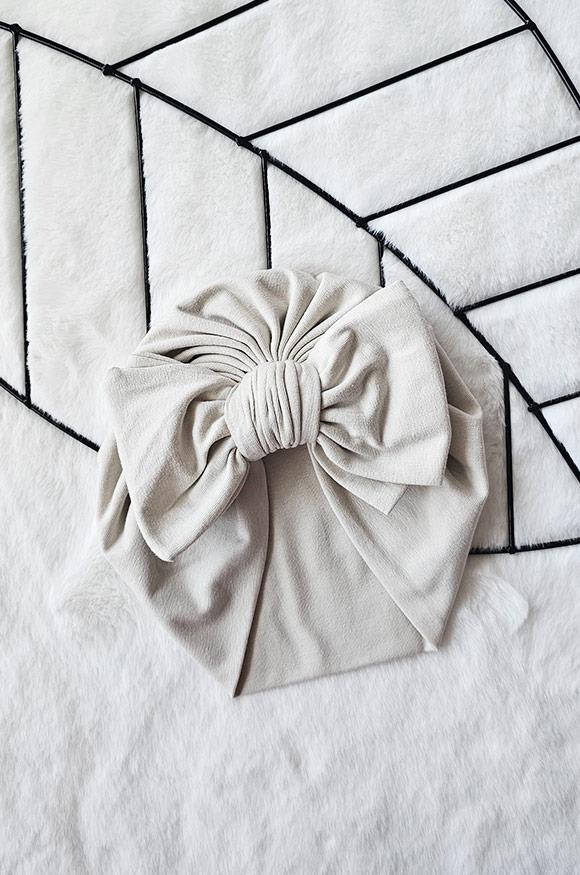 Krem Renkli Kız Bebek Fiyonk Bone