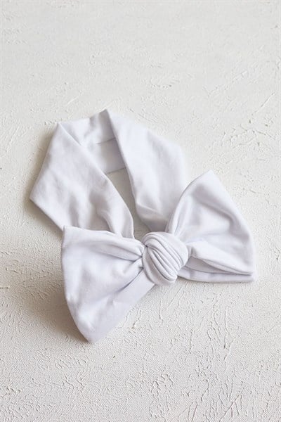 Beyaz Renkli Fiyonk Penye Bandana