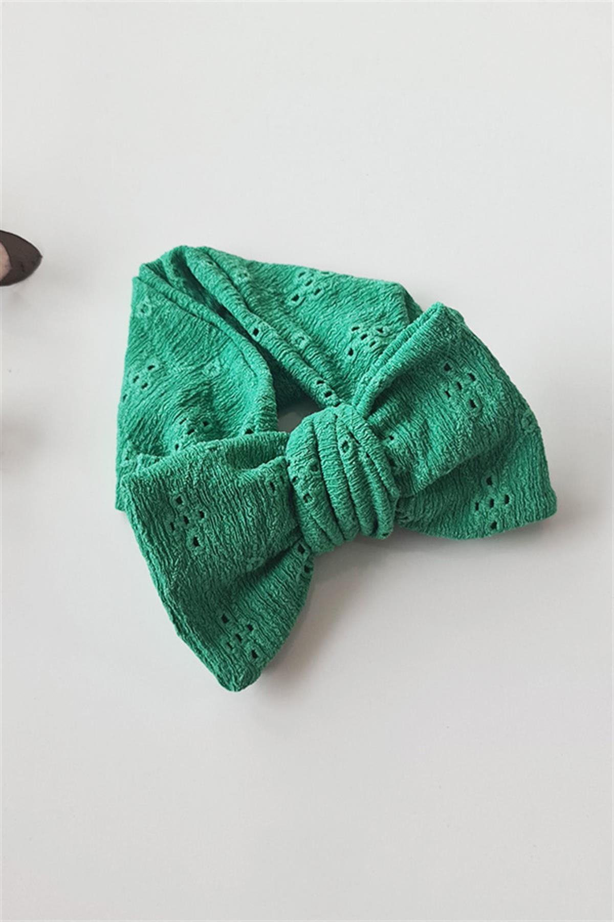 Canlı Yeşil Renkli Fisto Bebek XXL Fiyonk Bandana