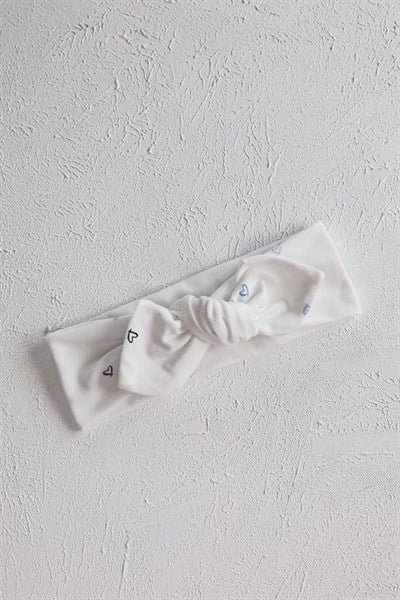 Ekru Renkli Kalp Desenli Bebek Tavşan Kulak Bandana