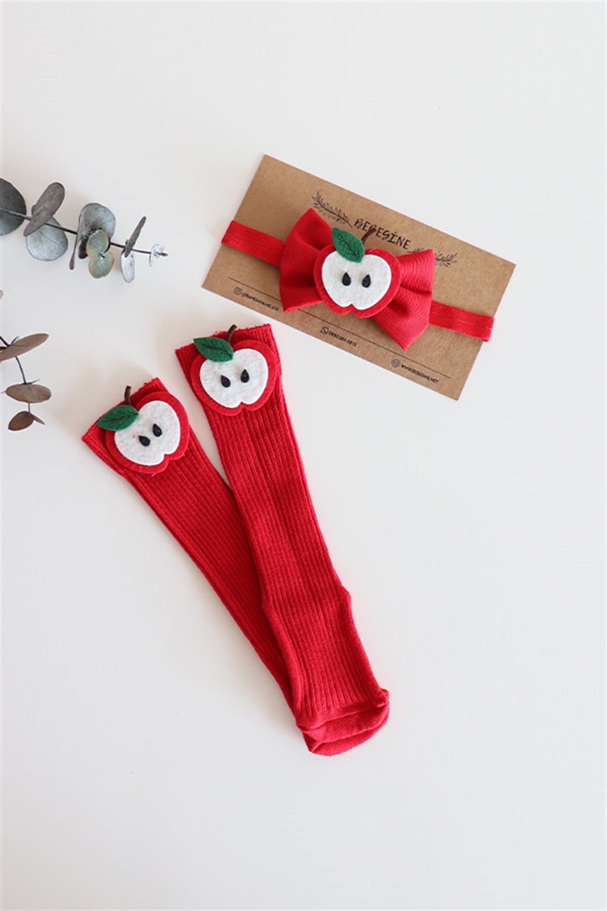 Elma Figürlü Dizaltı Çorap ve Bant Takımı