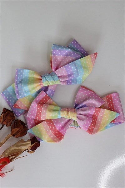 Gökkuşağı Renkli Bebek Fiyonk Bandana
