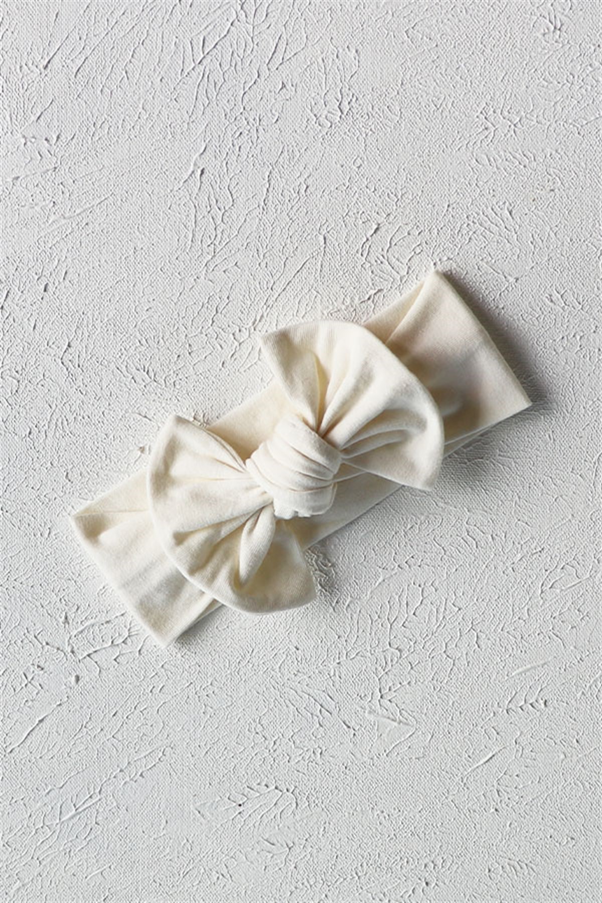 Krem Renkli Düğüm Fiyonk Bandana