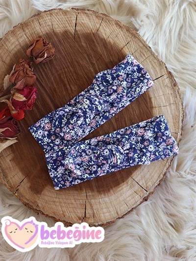 Lacivert Renkli Çiçek Desenli Tavşan Kulak Bandana