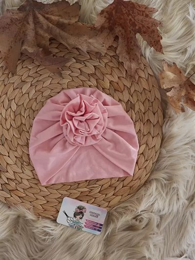Toz Pembe Renkli Çiçek Bone