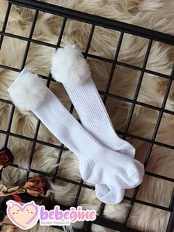 Beyaz Renkli Ponpon Figürlü Bebek Dizaltı Çorap
