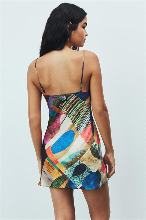 Êtincelle Satin Coloré Patterned Degaje Collar Strap Short Nightgown