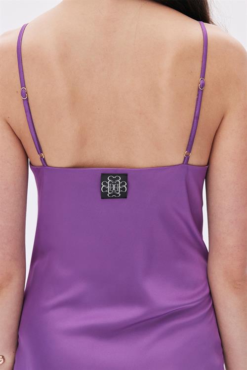 Êtincelle Eflatun Degaje Yaka Askılı Kısa Saten Gecelik