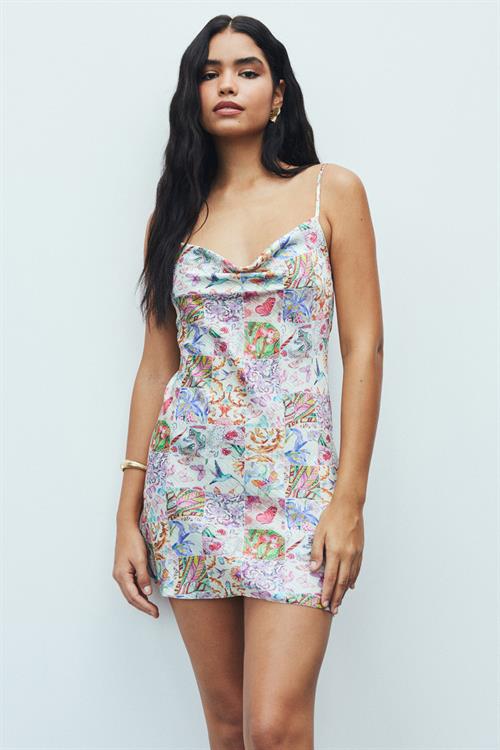 Êtincelle Petit Desenli Degaje Yaka Askılı Kısa Saten Gecelik