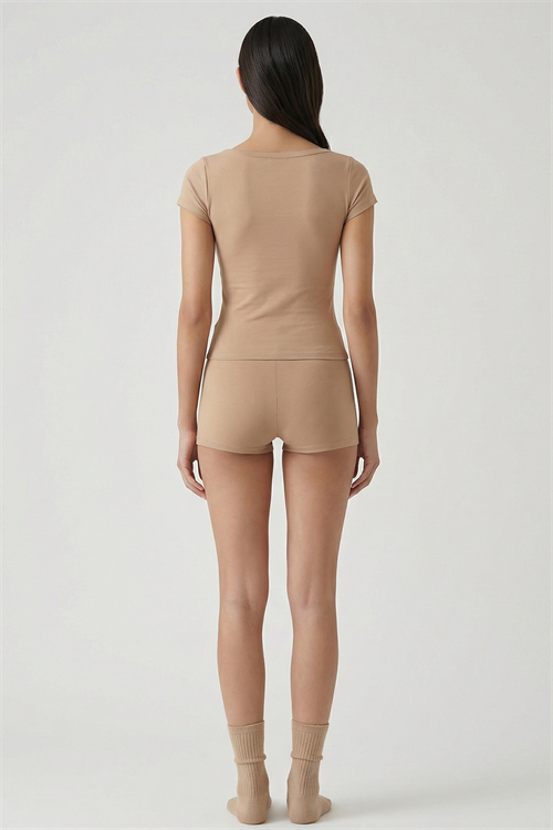 Cotvie Kahve Pamuklu Kare Yaka T-shirt