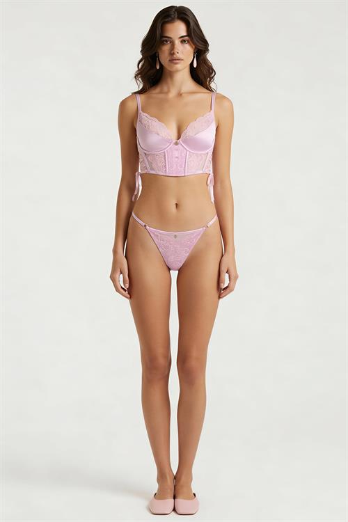 Pastivelle Şeker Pembesi Dantelli String