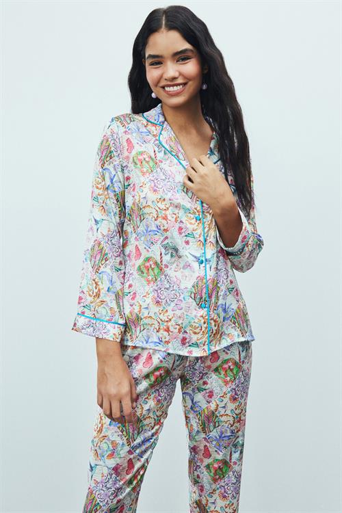 Amour Satin Petit Patterned Long Pajama Set