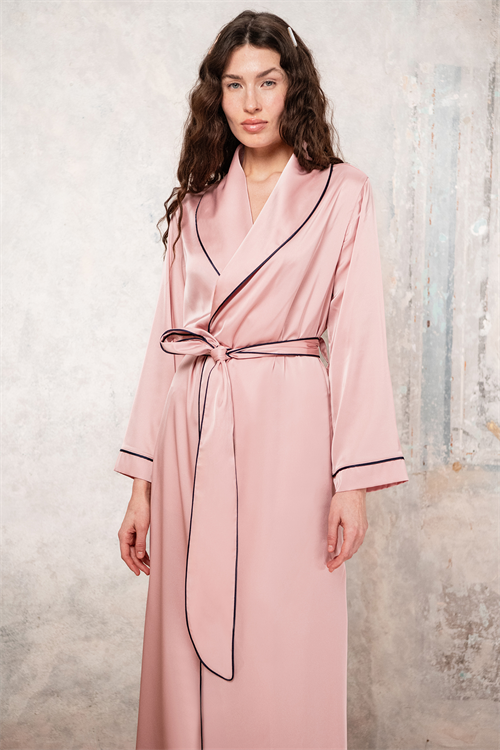 Длинный атласный халат/кимоно розового цвета с отделкой кантом от Francesca Rose