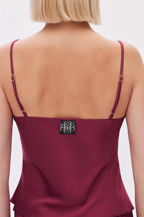 Bruleur Satin Bordeaux Scoop Neck Strappy Long Pijama Set