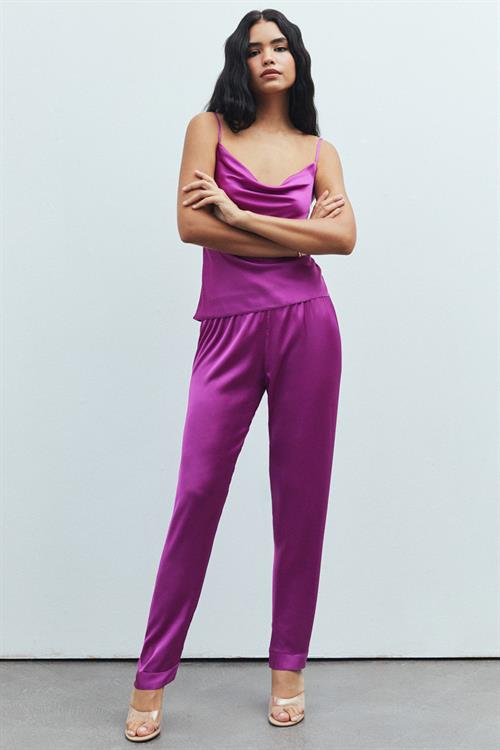 Brûleur Fuşya Degaje Yaka Askılı Uzun Saten Pijama Takımı