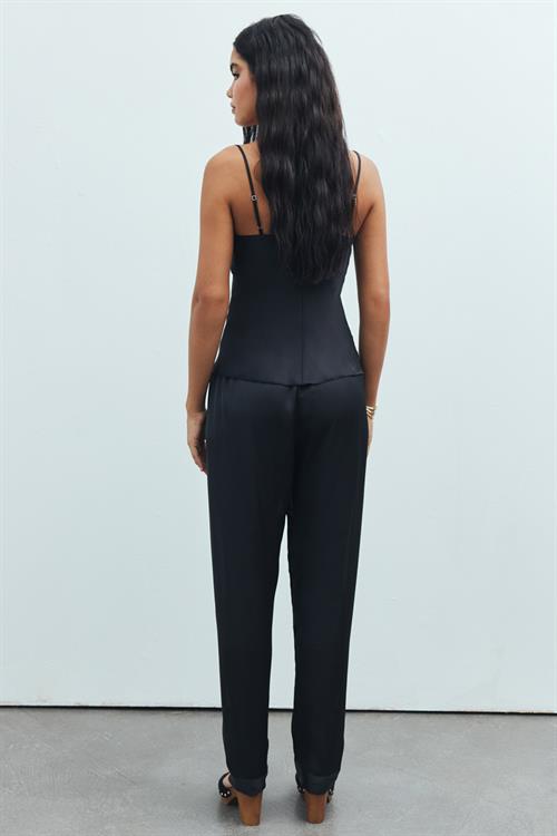 Brûleur Satin Black Degaje Collar Strap Long Pajama Set