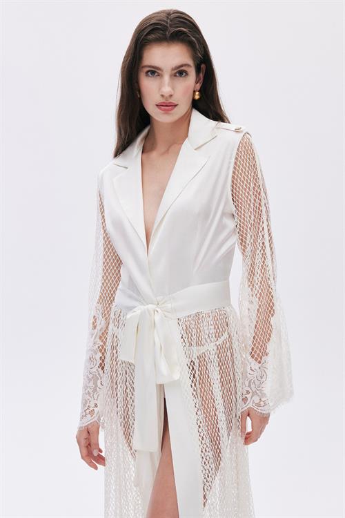 Calla Lily Ekru Dantel Detaylı Uzun Saten Sabahlık / Kimono