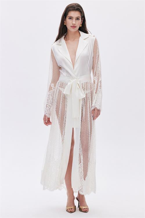 Calla Lily Ekru Dantel Detaylı Uzun Saten Sabahlık / Kimono