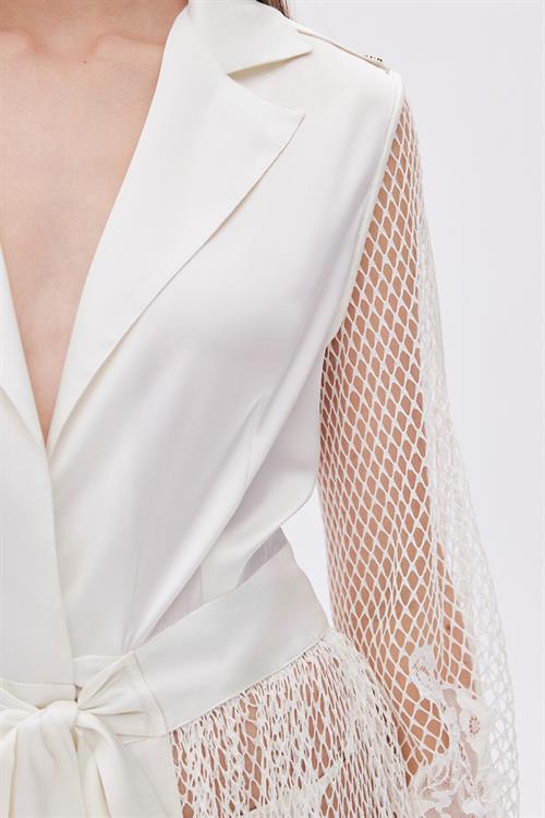 Calla Lily Ekru Dantel Detaylı Uzun Saten Sabahlık / Kimono