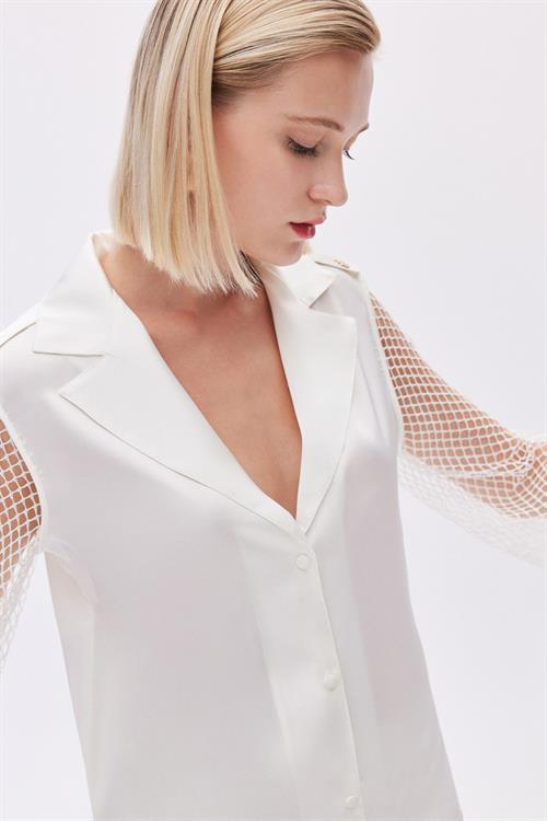 Calla Lily Ekru Dantel Detaylı Uzun Saten Pijama Takımı