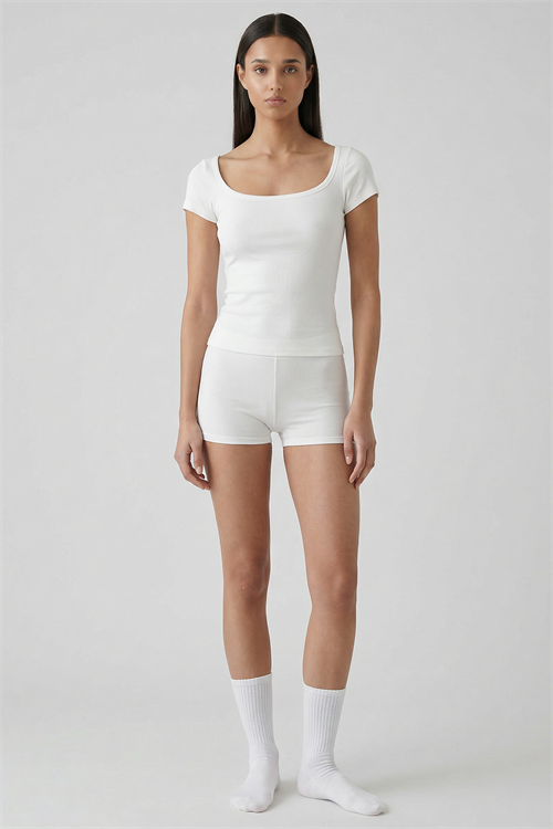 Cotvie Ekru Pamuklu Kare Yaka T-shirt