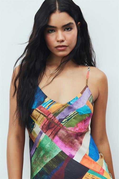 Cendre Satin Coloré Patterned V-Neck Strap Short Nightgown