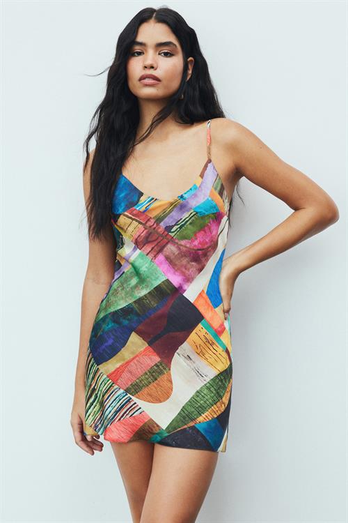 Cendre Satin Coloré Patterned V-Neck Strap Short Nightgown