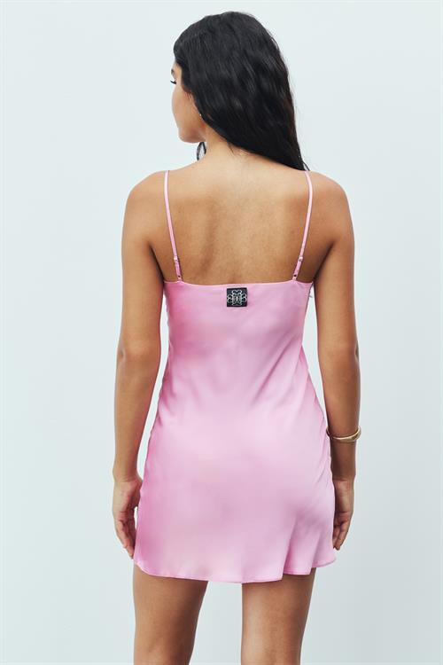 Cendre Şeker Pembesi V Yaka Askılı Kısa Saten Gecelik