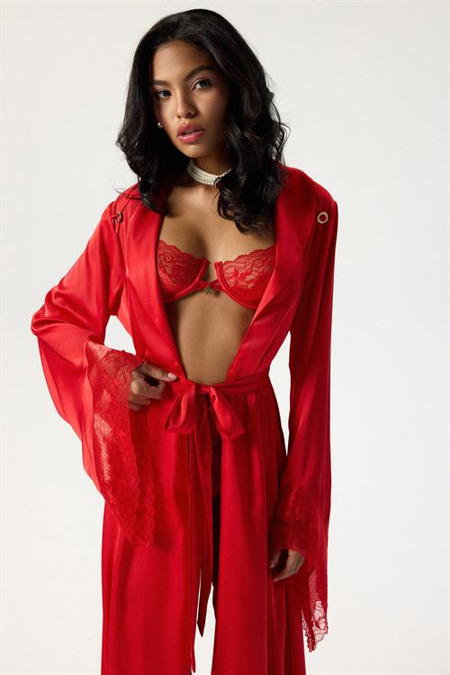 Eclatant Kırmızı Dantelli Uzun Saten Sabahlık / Kimono