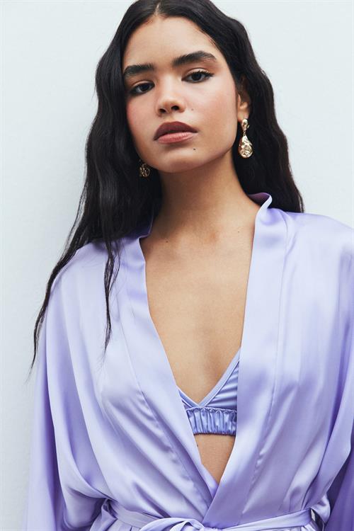 Flamme Tül Detaylı Lila Kısa Saten Sabahlık / Kimono