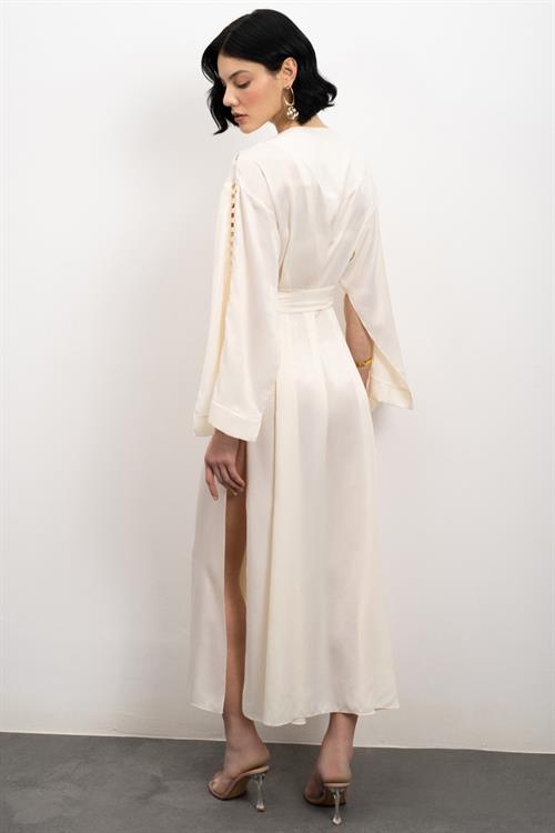 Frank Grogren Detailed Satin Ecru Morning Gown / Kimono