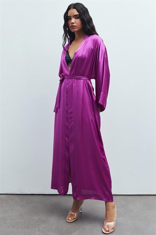 Frappant Fuşya Uzun Saten Sabahlık / Kimono