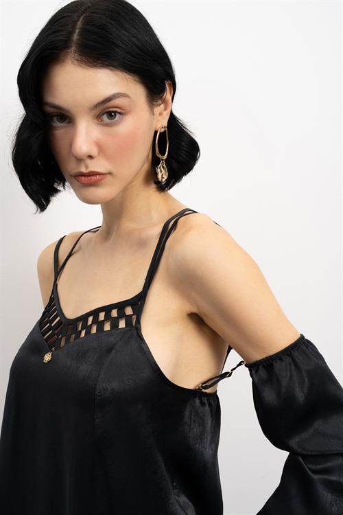 Lax Grogren Detailed Satin Black Long Pajama Set