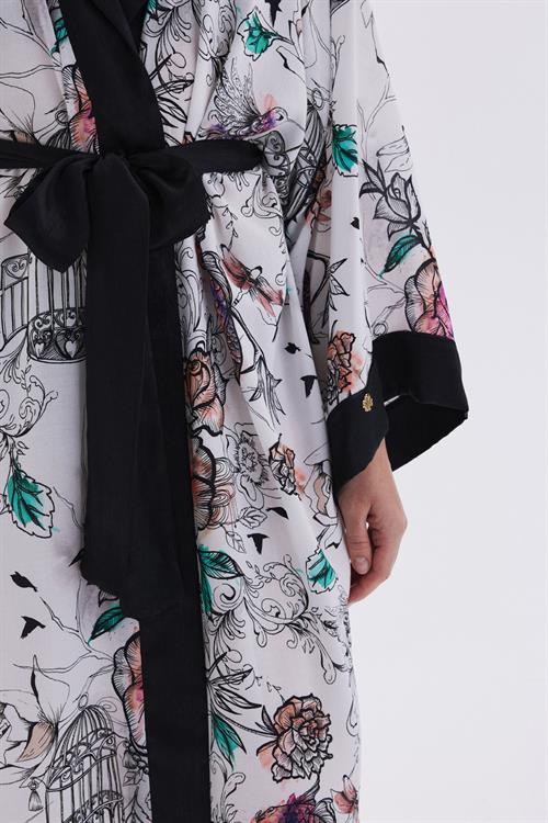 Maison Royale Desenli Saten Detaylı Uzun Viskon Sabahlık / Kimono