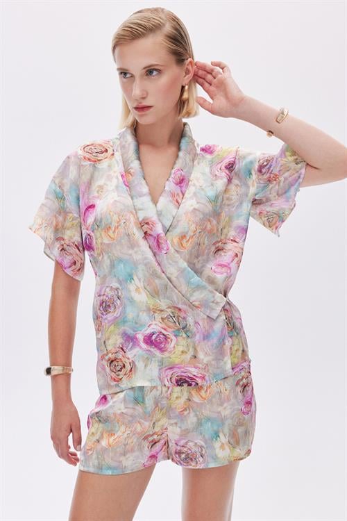 Marguerite Patterned Satin double breasted Short Pijama Set