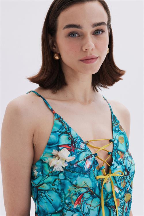 Monets Bond Desenli Askılı Kısa Saten Pijama Takımı