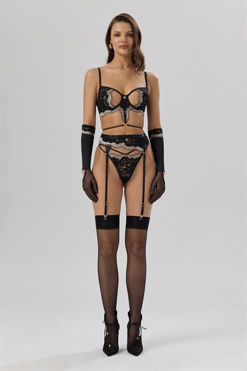 Sensure Siyah Dantelli String