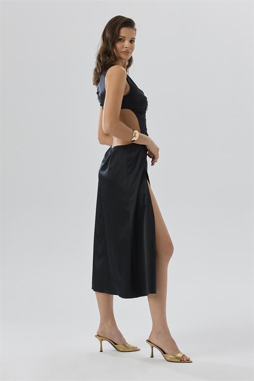 Sensure Siyah Esnek Saten Tül Detaylı V Yaka Uzun Gecelik