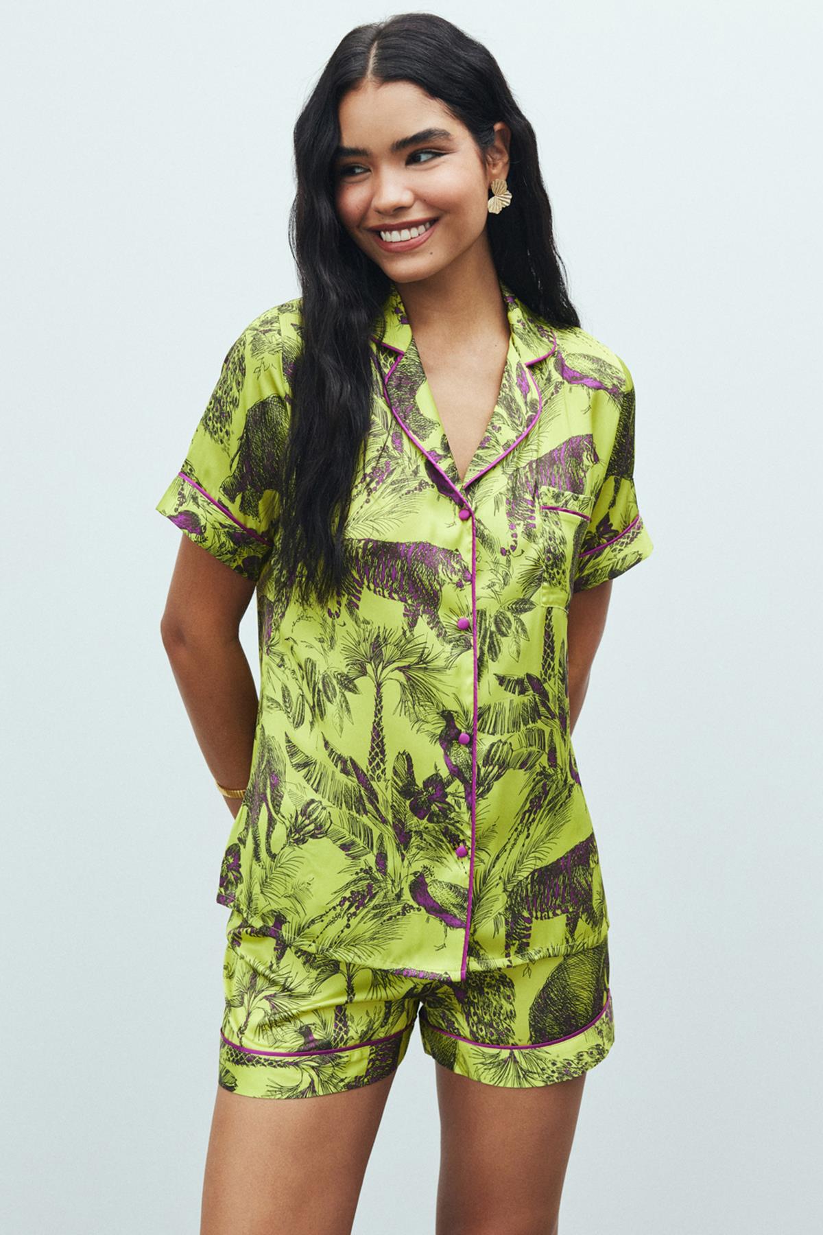 Amoureux Satin Jardin Patterned Short Pajama Set