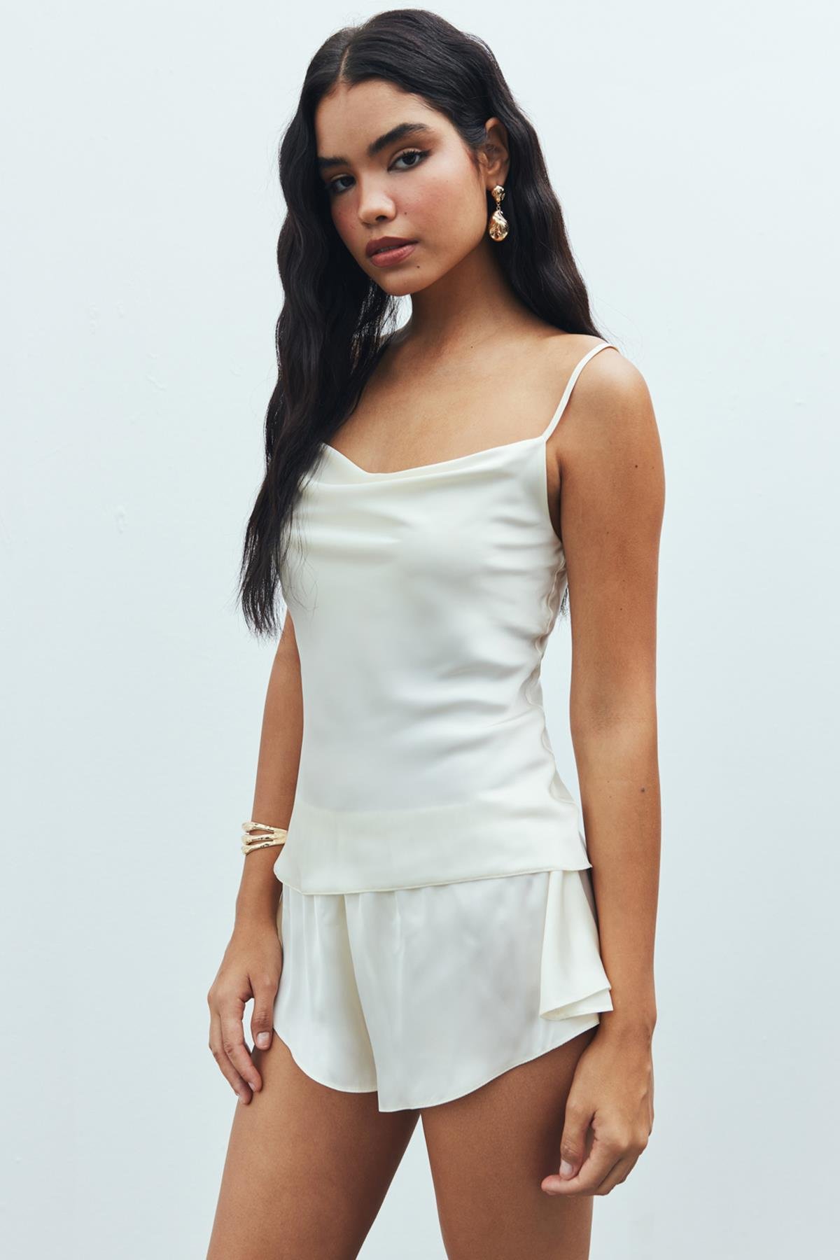 Caché Satin Ecru Degaje Collar Strap Short Pajama Set