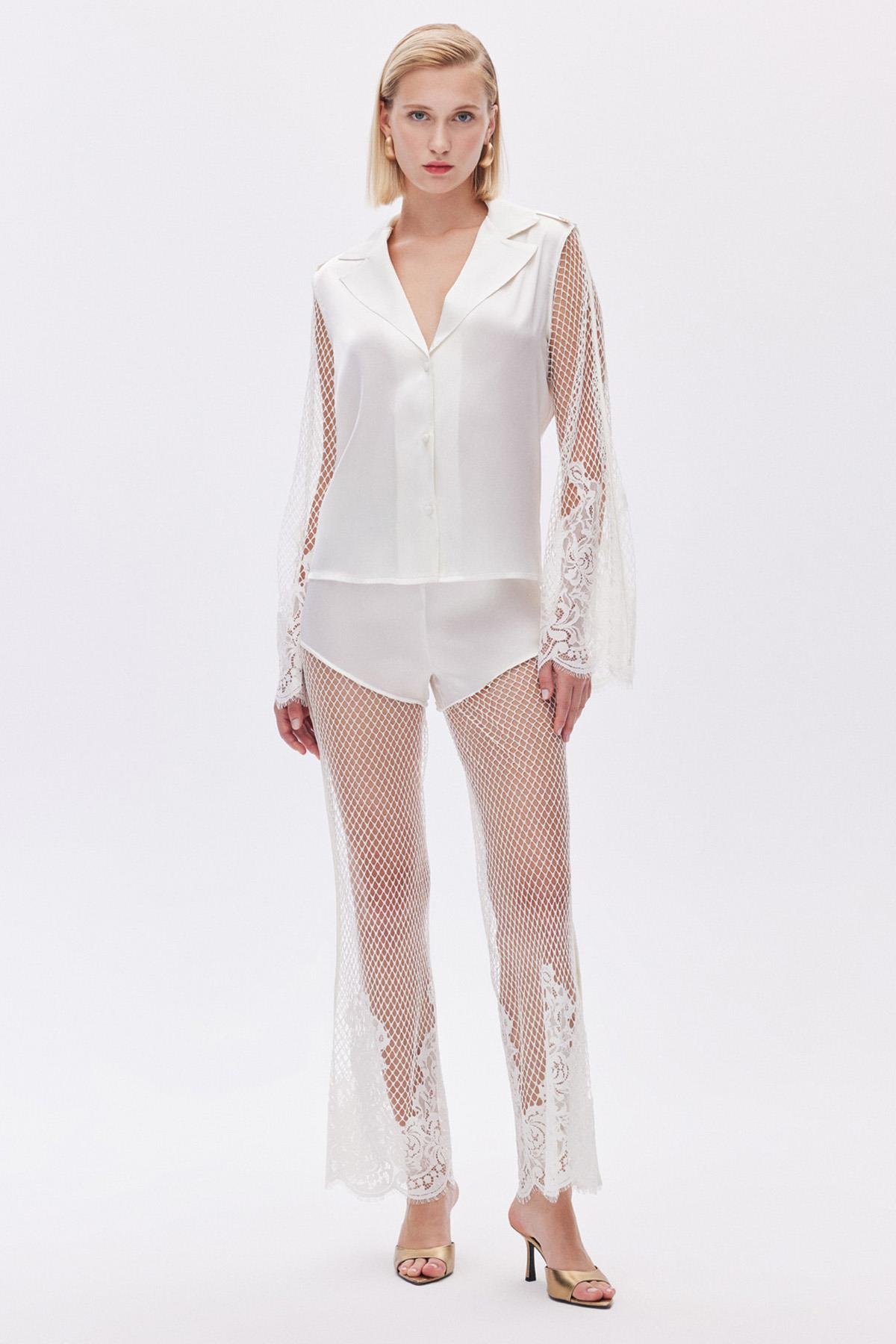 Calla Lily Ekru Dantel Detaylı Uzun Saten Pijama Takımı