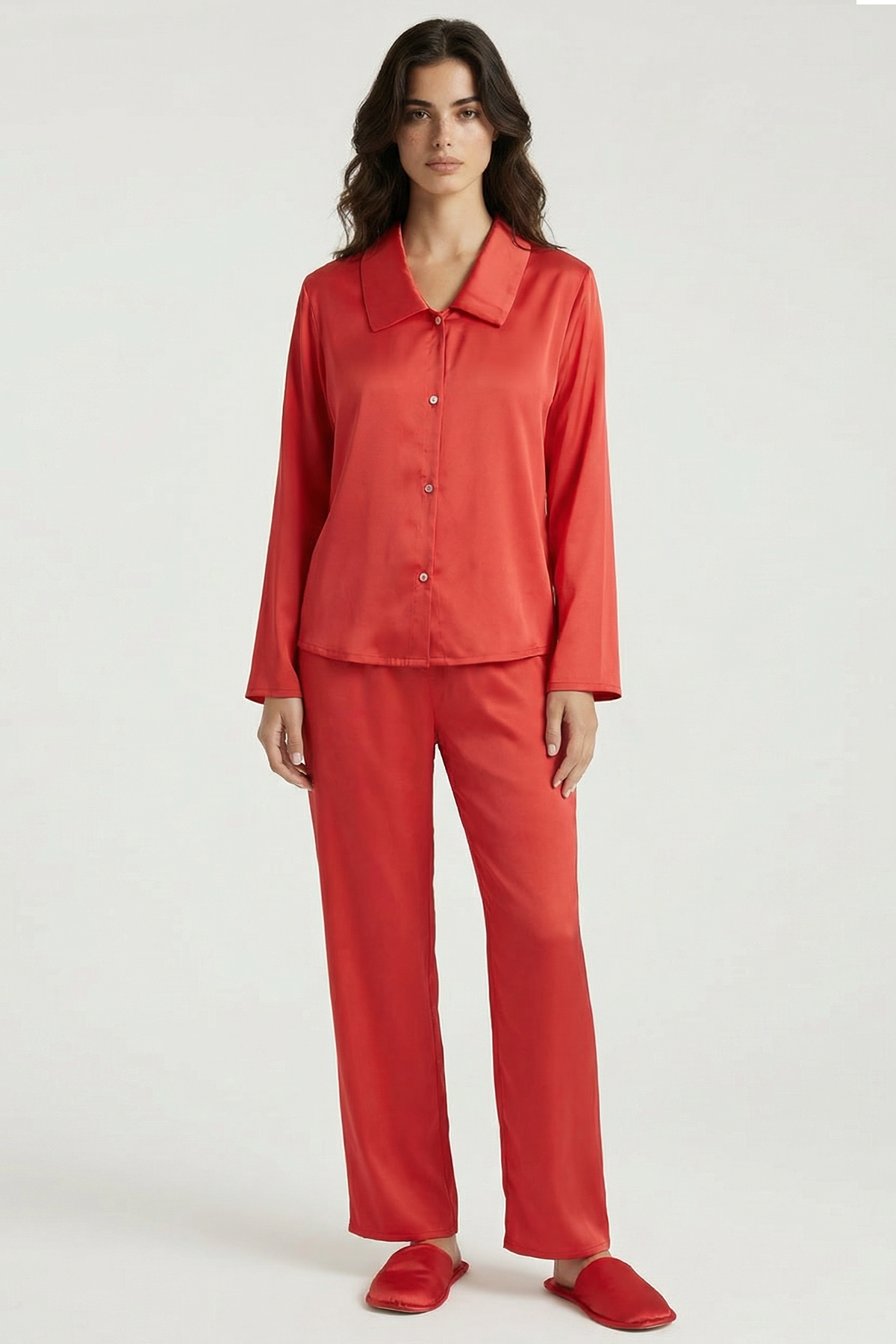 Amoris Длинный атласный пижамный комплект «Цветущий гранат»