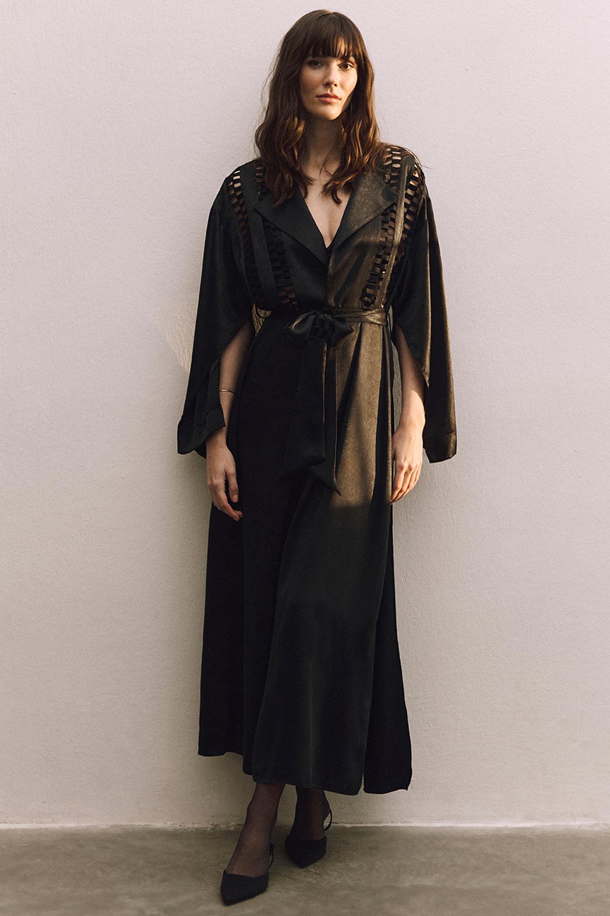 Frank Grogren Detailed Satin Black Morning Gown / Kimono
