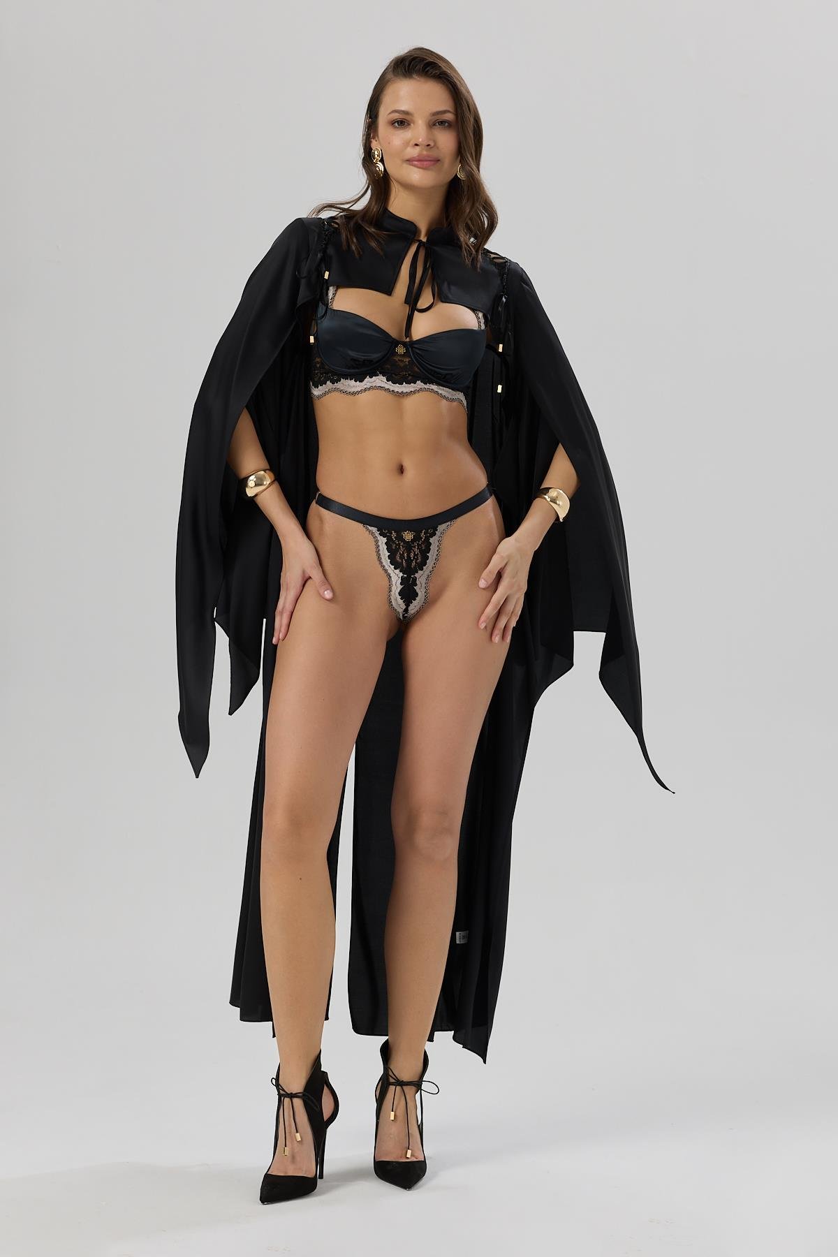 Sensure Siyah Saten Tül Detaylı Uzun Saten Sabahlık / Kimono