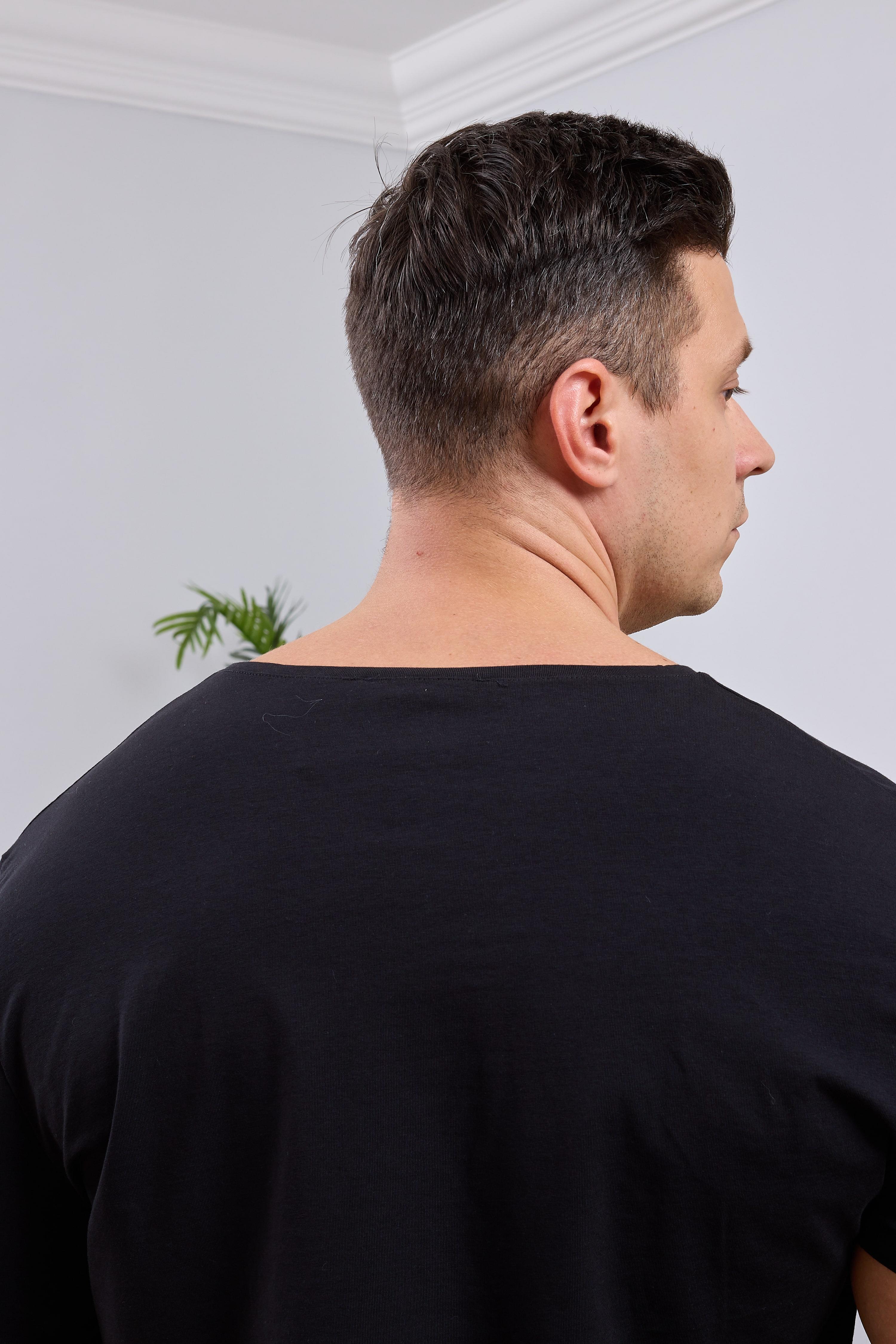 V Yaka Siyah Erkek T-Shirt - DZN8611