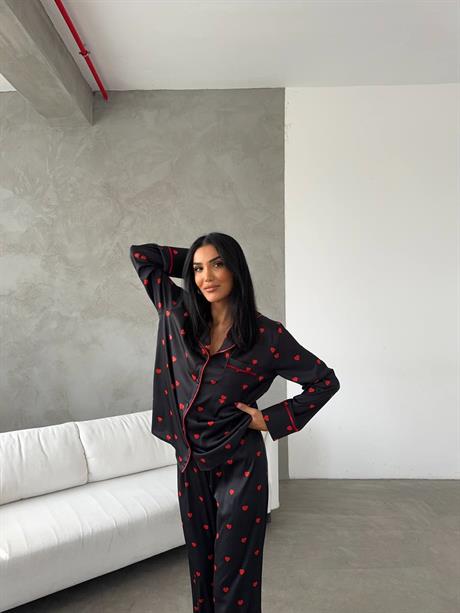 Kırmızı Kalpli Gömlek Beli Lastikli Pijama Takımı