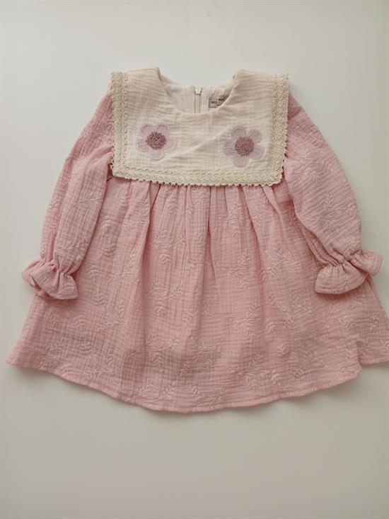 Papatya Nakışlı Müslin Pembe Elbise