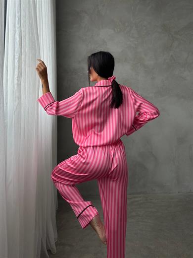 Pembe Çizgili Gömlek Beli Lastikli Pijama Takımı