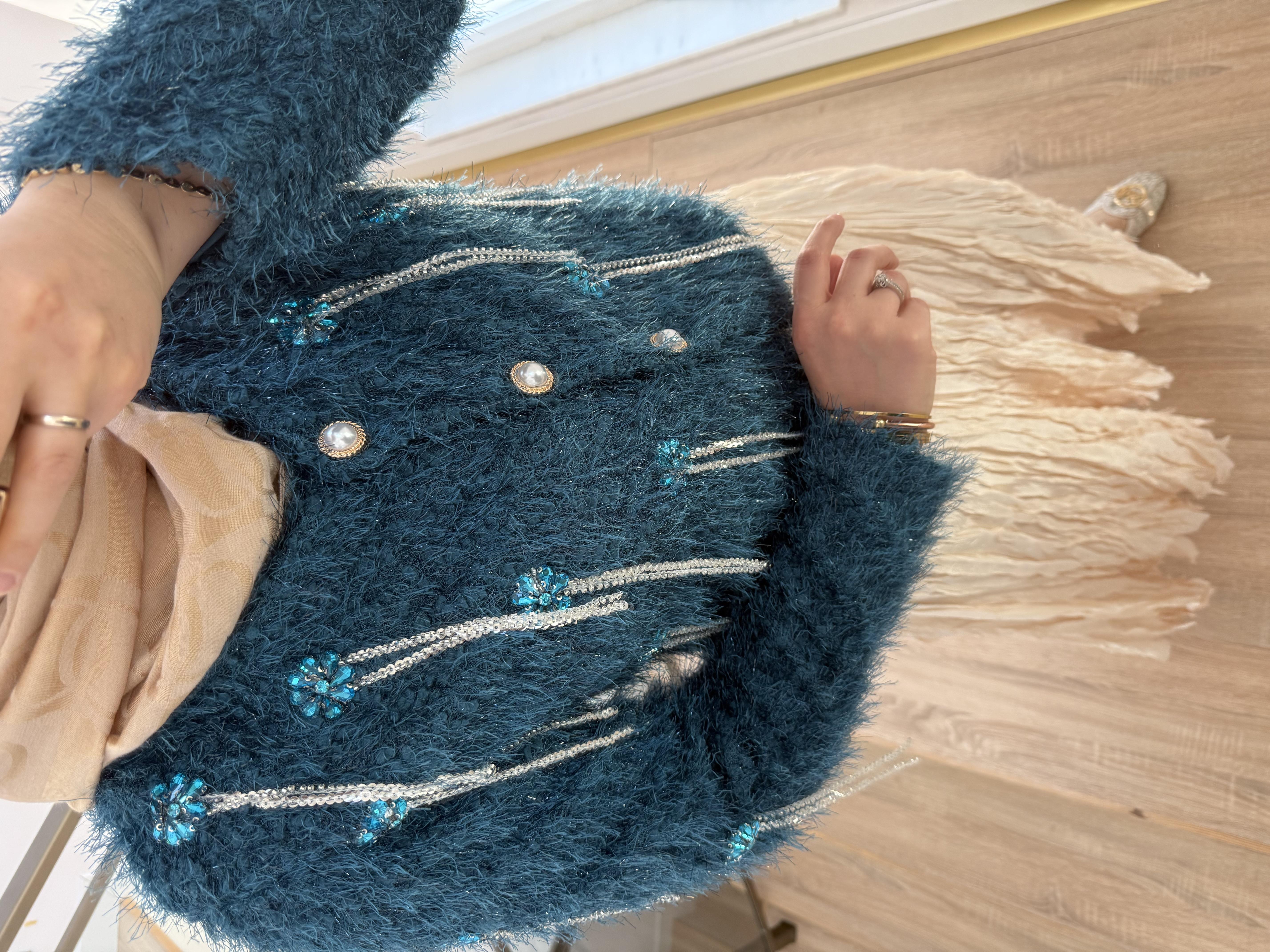 Turkuaz Püsküllü Hırka